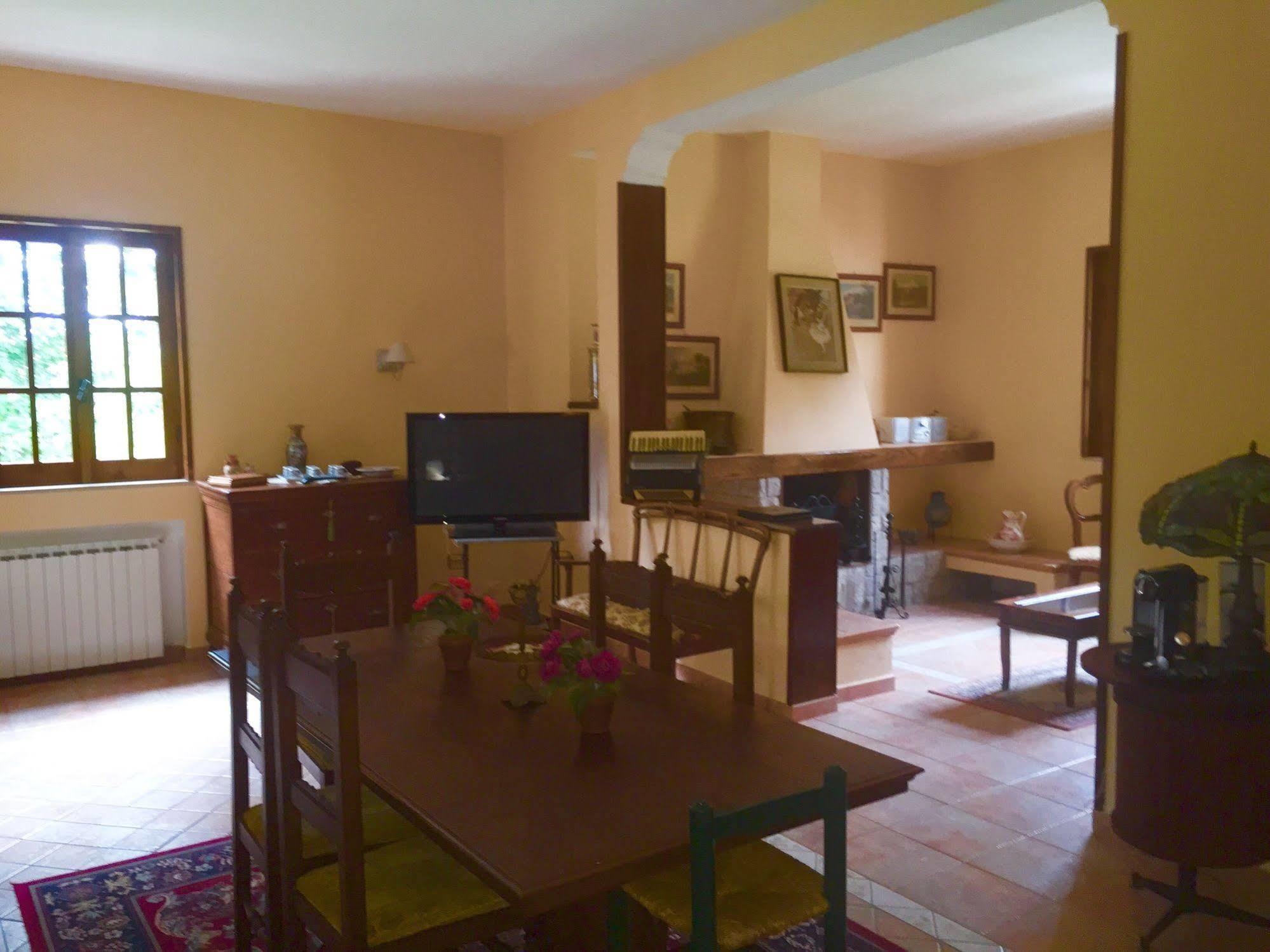 Relais La Mimosa Hotel Pontinia Екстериор снимка