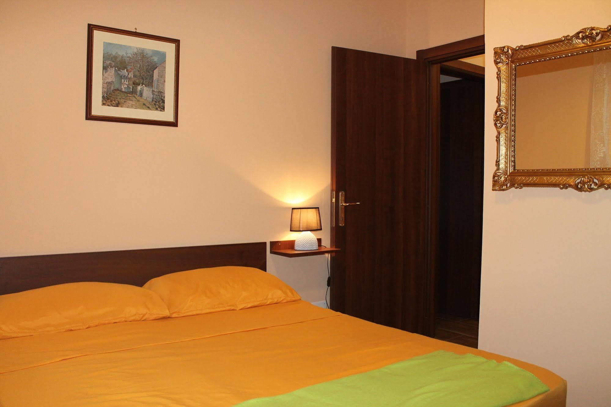 Relais La Mimosa Hotel Pontinia Екстериор снимка